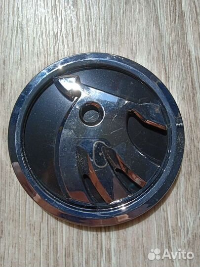 Эмблема skoda octavia а4