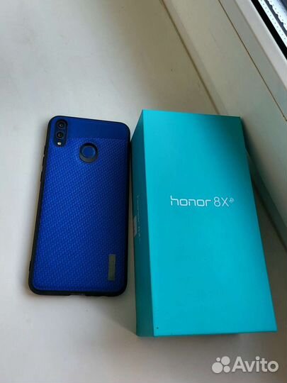 Телефон Honor 8x 4/128