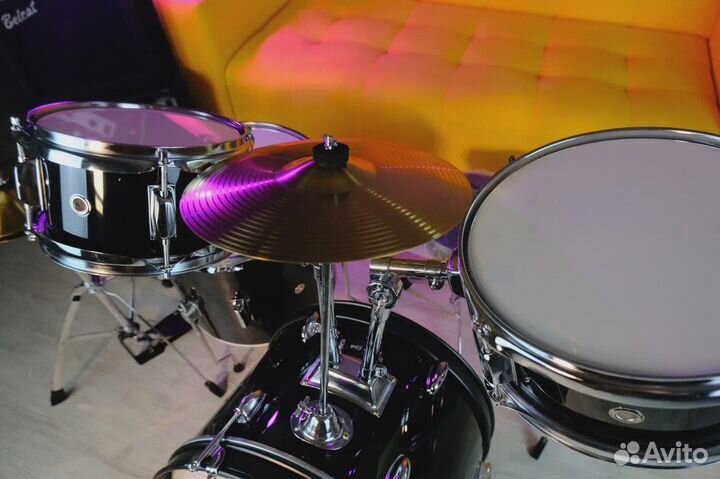 Барабанная установка / ударная