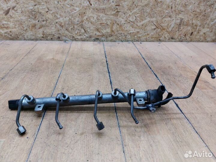 Топливная рампа Mercedes A-Class W-169 OM640.940