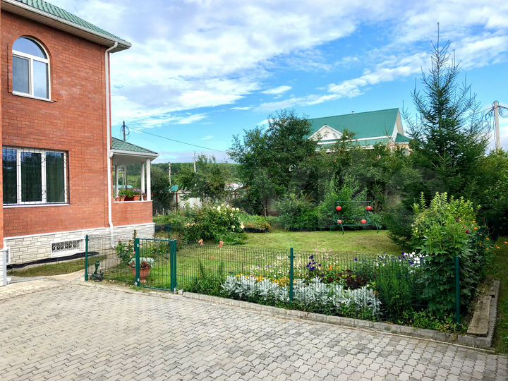 Дом 314 м² на участке 15 сот.