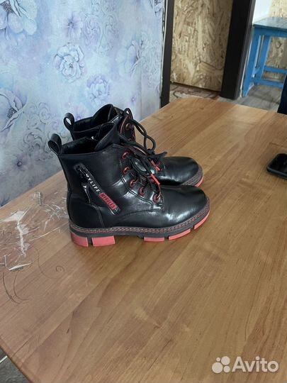 Ботинки для девочки