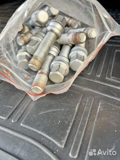 Болты колесные длинные mercedes W167 М14х1.5/55