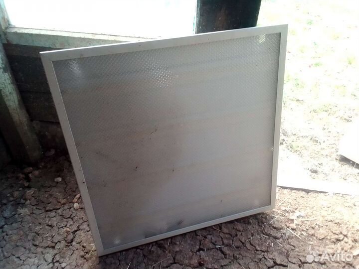 Светильник потолочный светодиодный