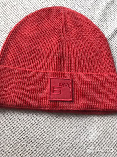 Шапочка женская