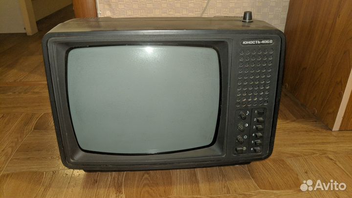 Телевизор Юность 406 Д