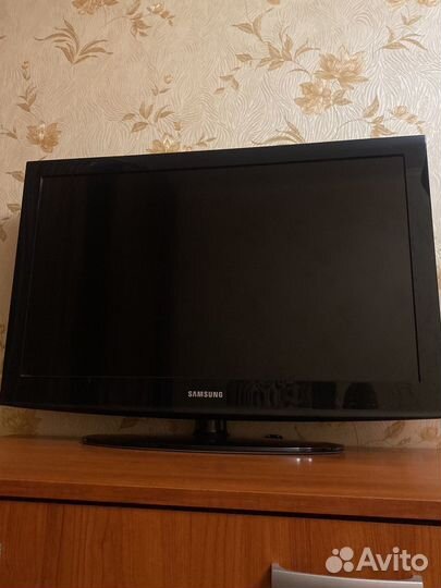 Телевизор samsung