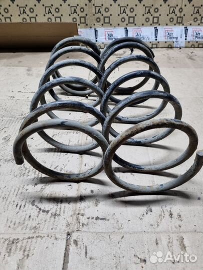 Пружина задняя Nissan Primera P10