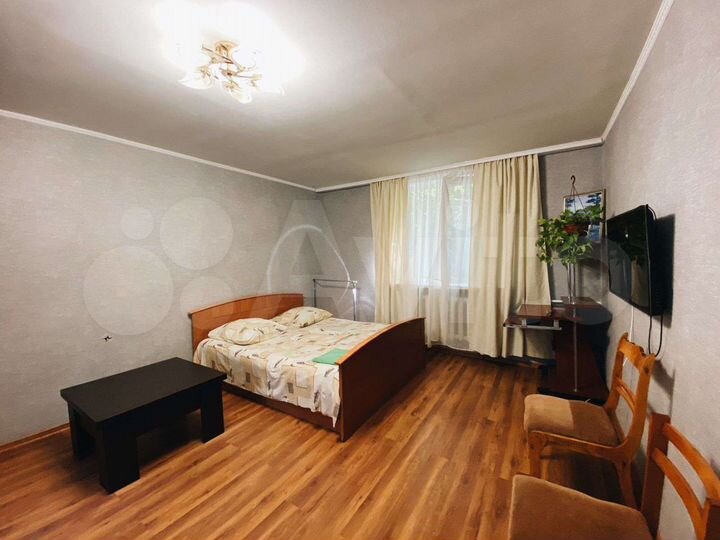 Комната 15 м² в 3-к., 1/1 эт.