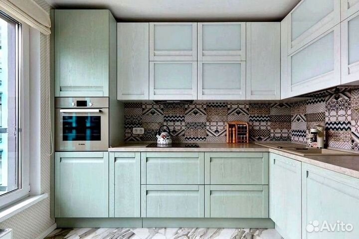 Кухонный гарнитур новый