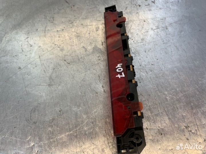 Повторитель стоп сигнала Peugeot 407 6D 2004-2008