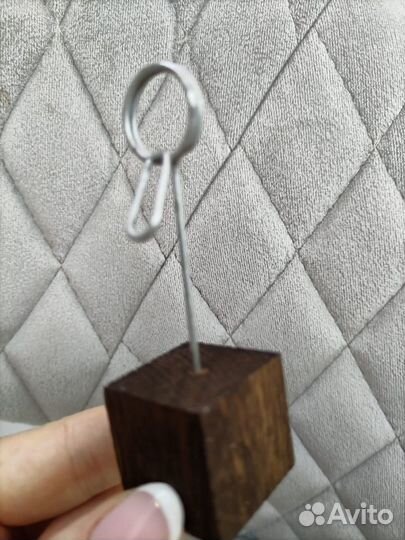 Держатель канцелярский