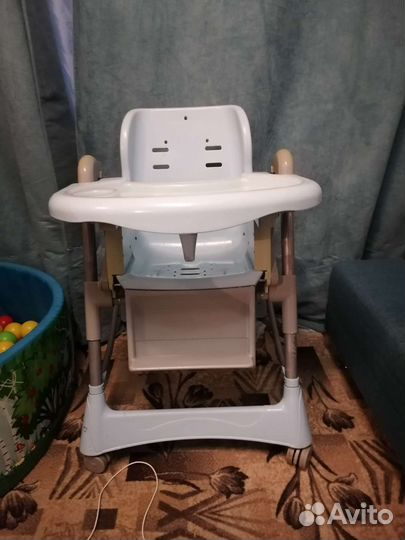 Стульчик для кормления трансформер