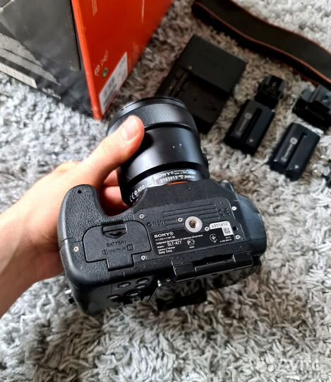 Топовая камера sony SLT-A77