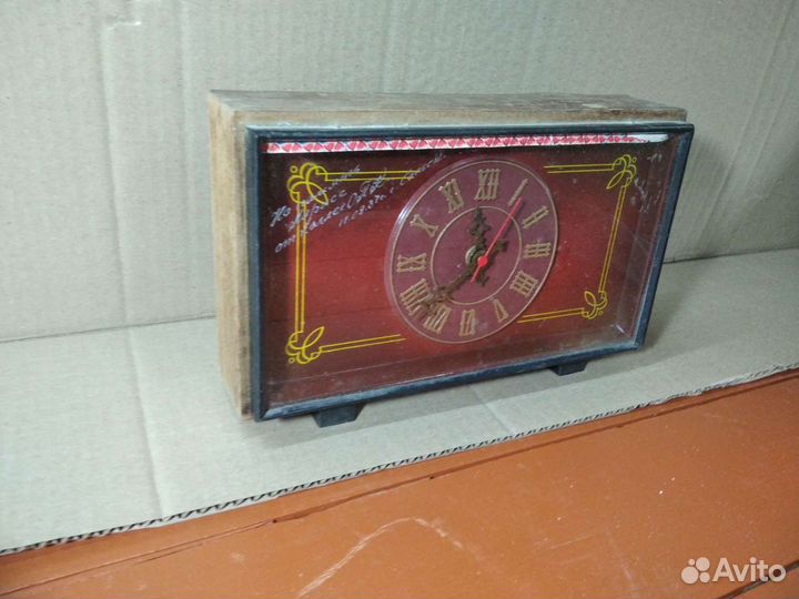 Часы настольные СССР