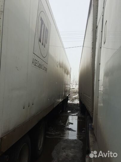International 9800 с полуприцепом, 1998