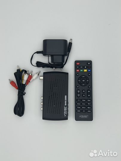 Цифровой телевизионный приемник Divisat DVS 2203