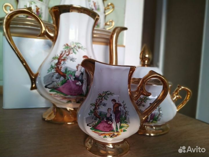 Кофейный сервиз Мадонна. новый