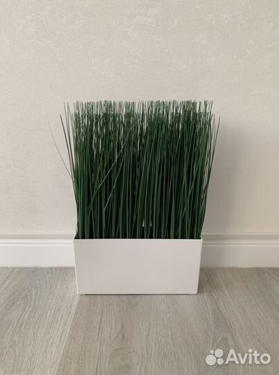 IKEA Искуссвенное растение и кашпо икея