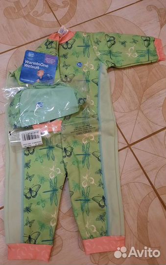 Костюм для плавания