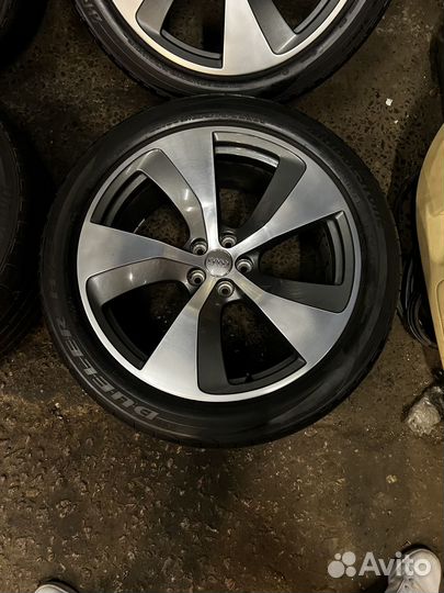 Оригинальные колеса Audi Q7 4M R21