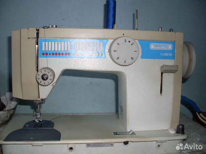 Продам швейную машину