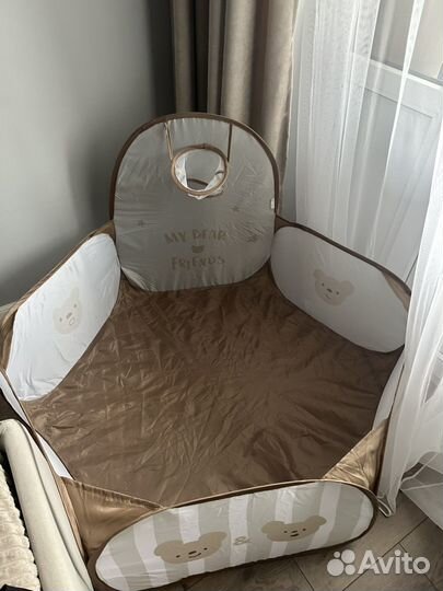 Сухой бассейн с шариками