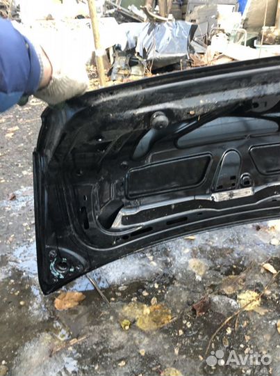 Крышка багажника седан Фольксваген пассат б6