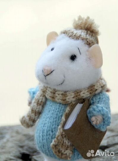 Игрушка ручной работы валяный мышонок