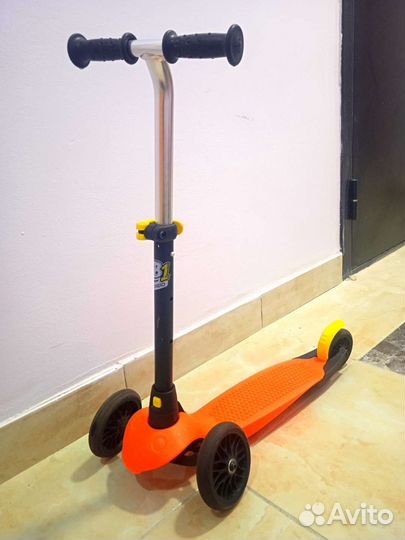 Самокат детский трёхколёсный