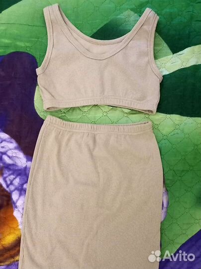 Костюм 3 в 1,юбка, топ и топ с длинным рукавом