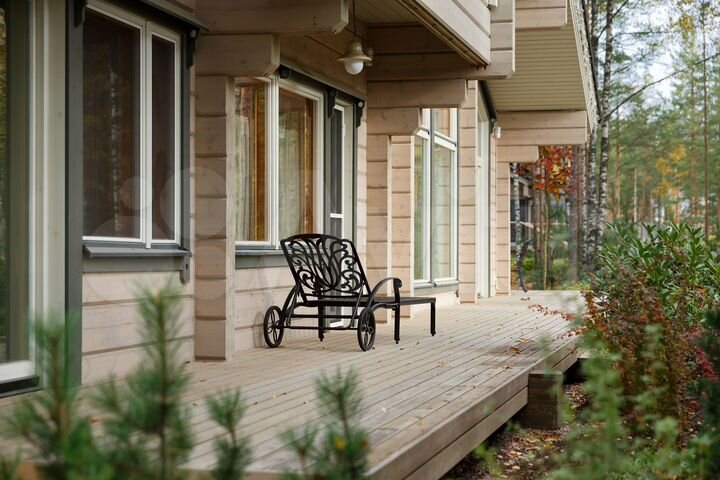 Дом 326 м² на участке 26 сот.