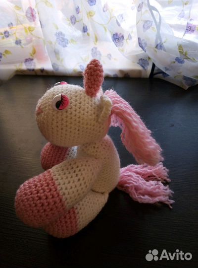 Вязаный единорог