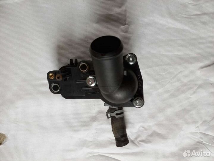 Корпус термостата Фокус2 Мондео4 1.8 дизель