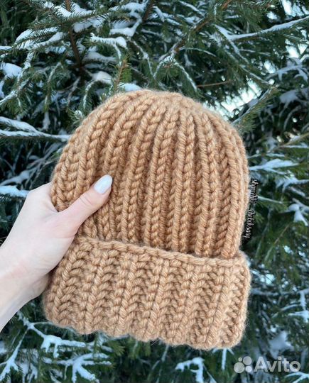 Шапка женская вязаная