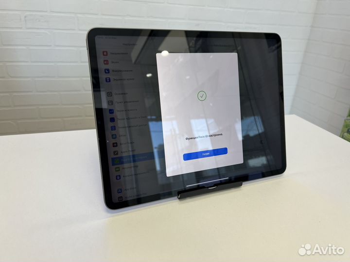 iPad Pro 12.9-inch 5th 512GB