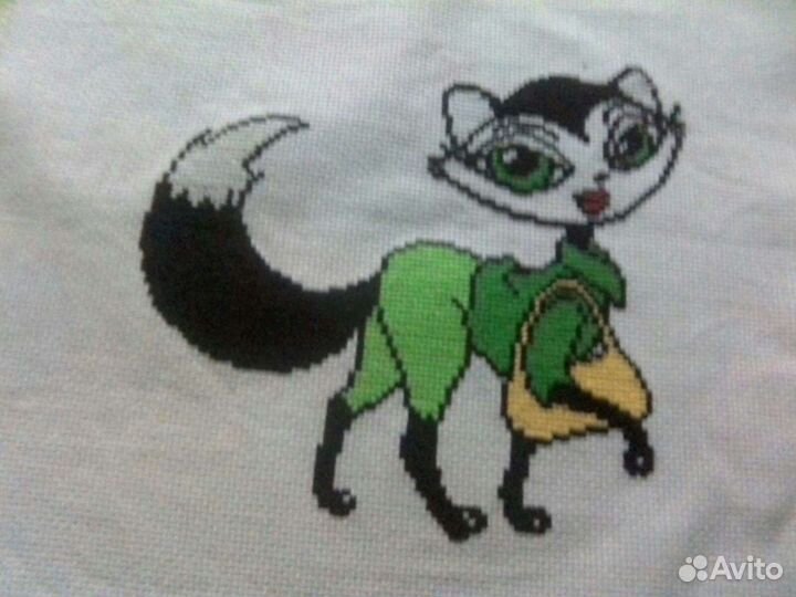 Вышивка, кошка