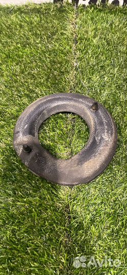 Демпфер пружины Tesla Model Y 2023 1044479-00-E