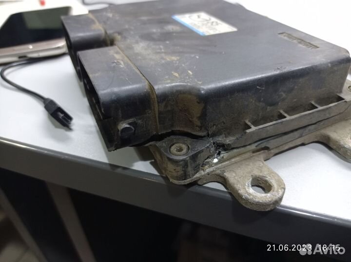 Блок управления двигателем Мазда 3 2,0л