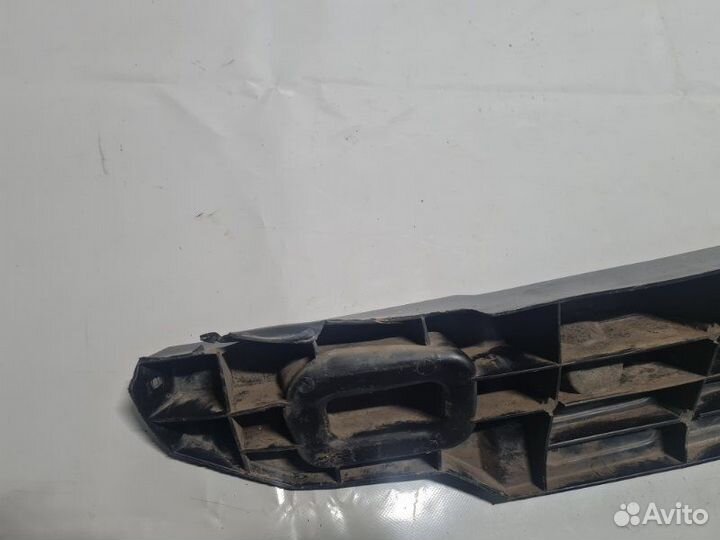 Усилитель бампера Ваз Калина универсал 8 клапанный