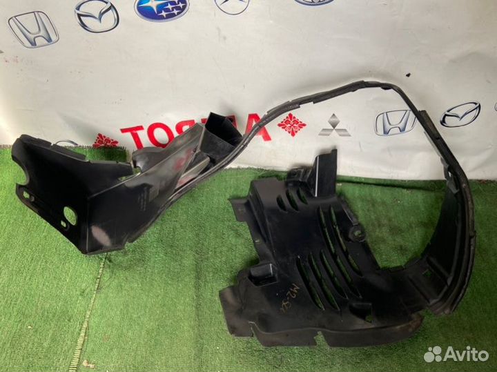 Подкрылок передний правый Mercedes E-Class W210