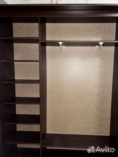 Шкаф купе с зеркалом