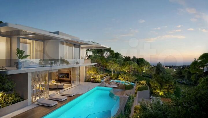 Коттедж 250 м² на участке 10 сот.