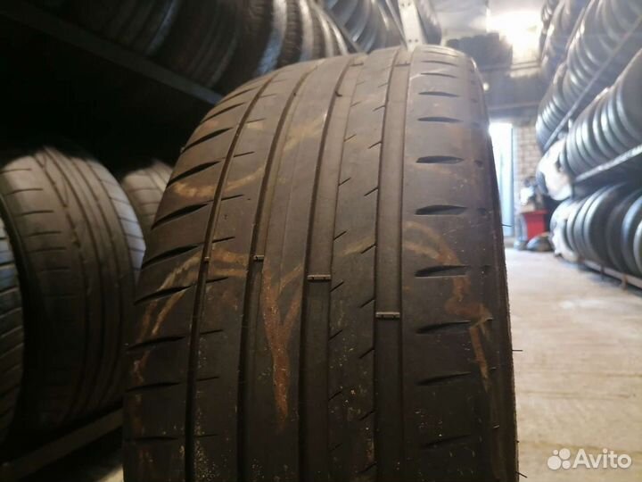 Michelin Pilot Sport 4 245/45 R19