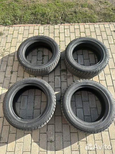 Bridgestone Blizzak Revo GZ 225/55 R17