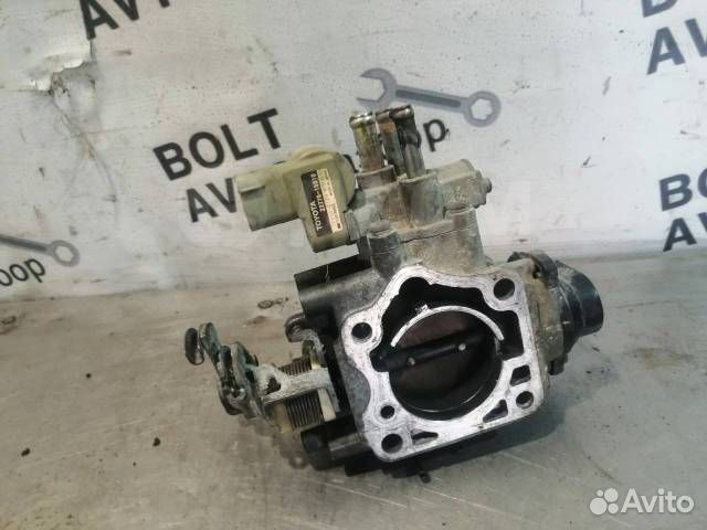 Дросельная заслонка Toyota Carina AT190