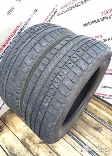 Bridgestone Blizzak Revo GZ 215/60 R17