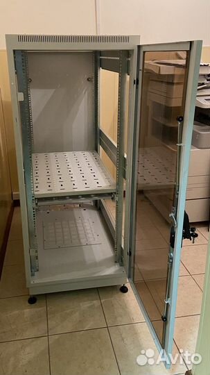 Напольный шкаф 19