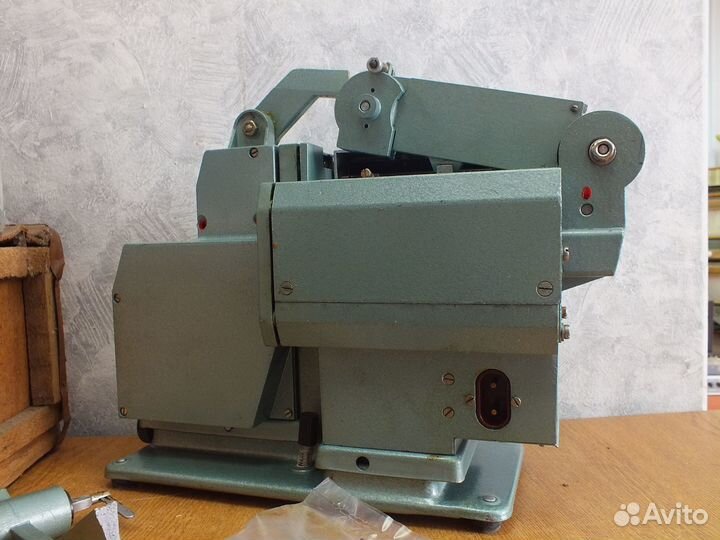 Кинопроектор украина 5 полный комплект с хранения