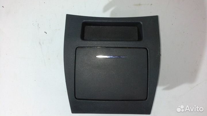 Перчаточный ящик Geely Emgrand X7